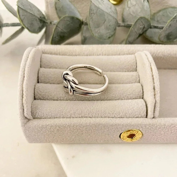 925 Sterling Silver Knot Ring Stackable Ring Dainty Ring Band Twist Ring - Picture 5 of 11